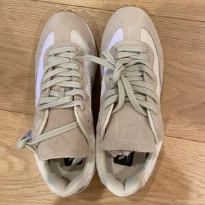 NWOT VEJA Sneakers